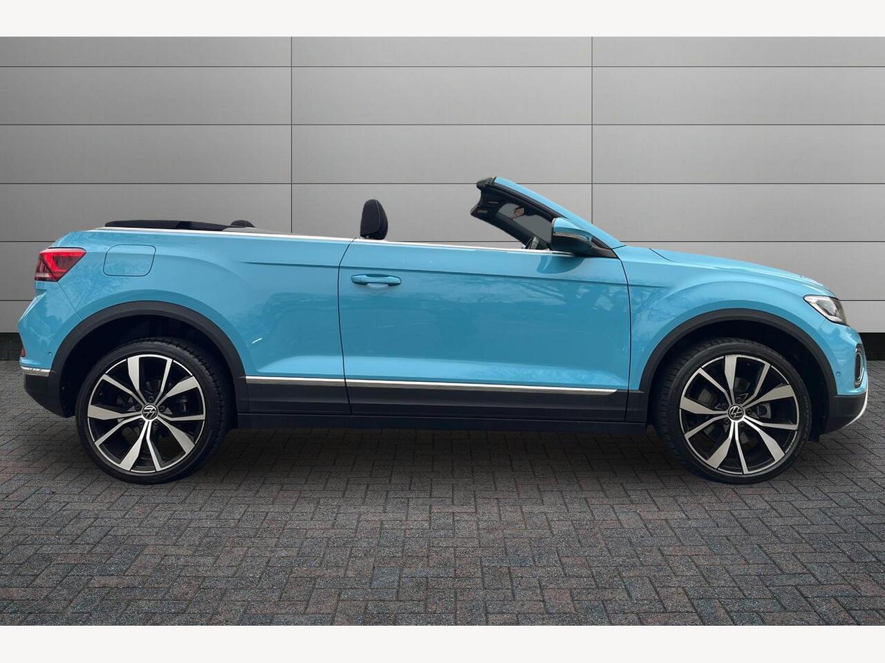Used Volkswagen T-Roc 2023 for sale - 77042707: Photo 7