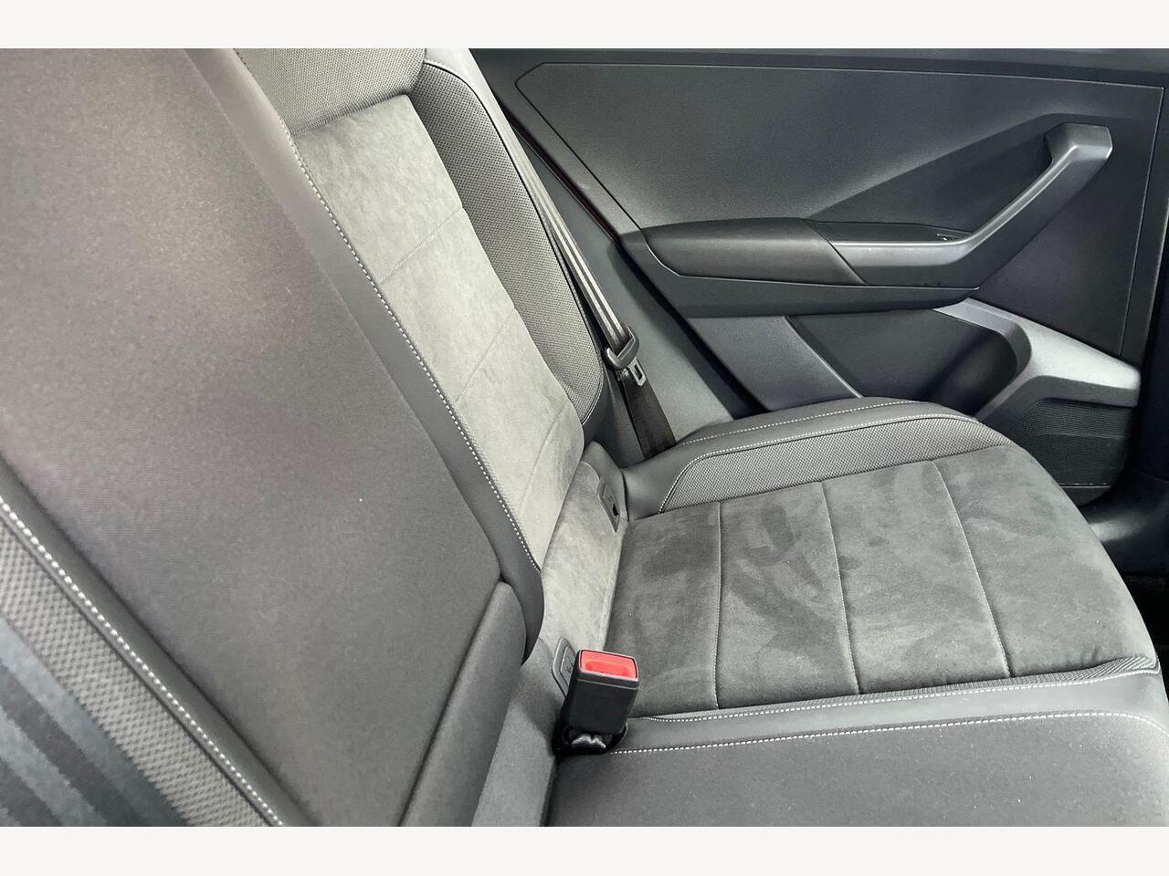 Used Volkswagen T-Roc 2022 for sale - 76674585: Photo 10