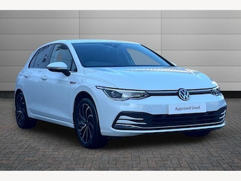 Used Volkswagen Golf 2023 for sale - 77092245: Photo