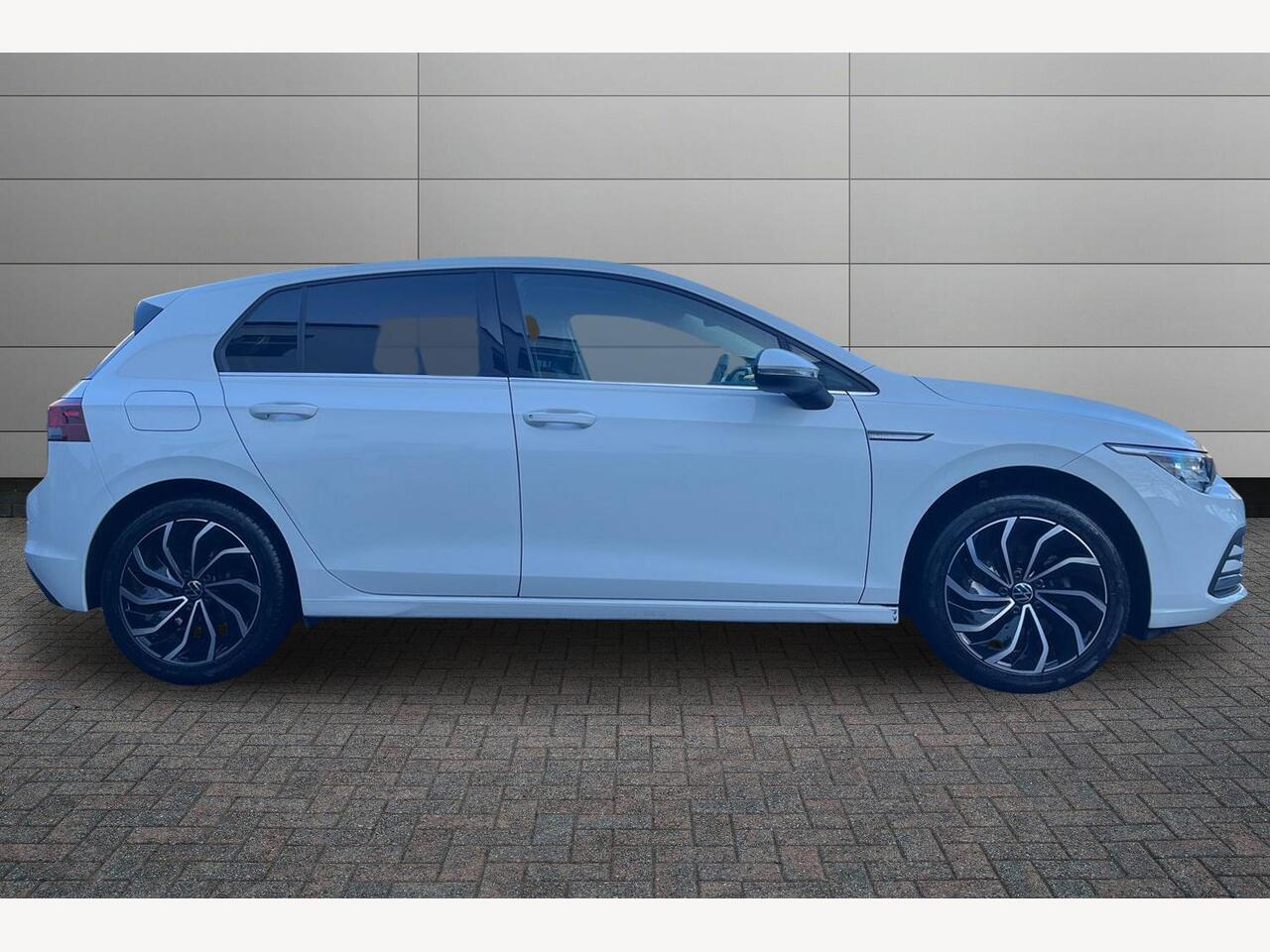 Used Volkswagen Golf 2023 for sale - 77092245: Photo 7