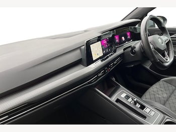 Used Volkswagen Golf 2021 for sale - 77614005: Photo