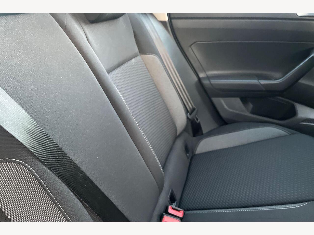 Used Volkswagen Polo 2022 for sale - 76674079: Photo 10