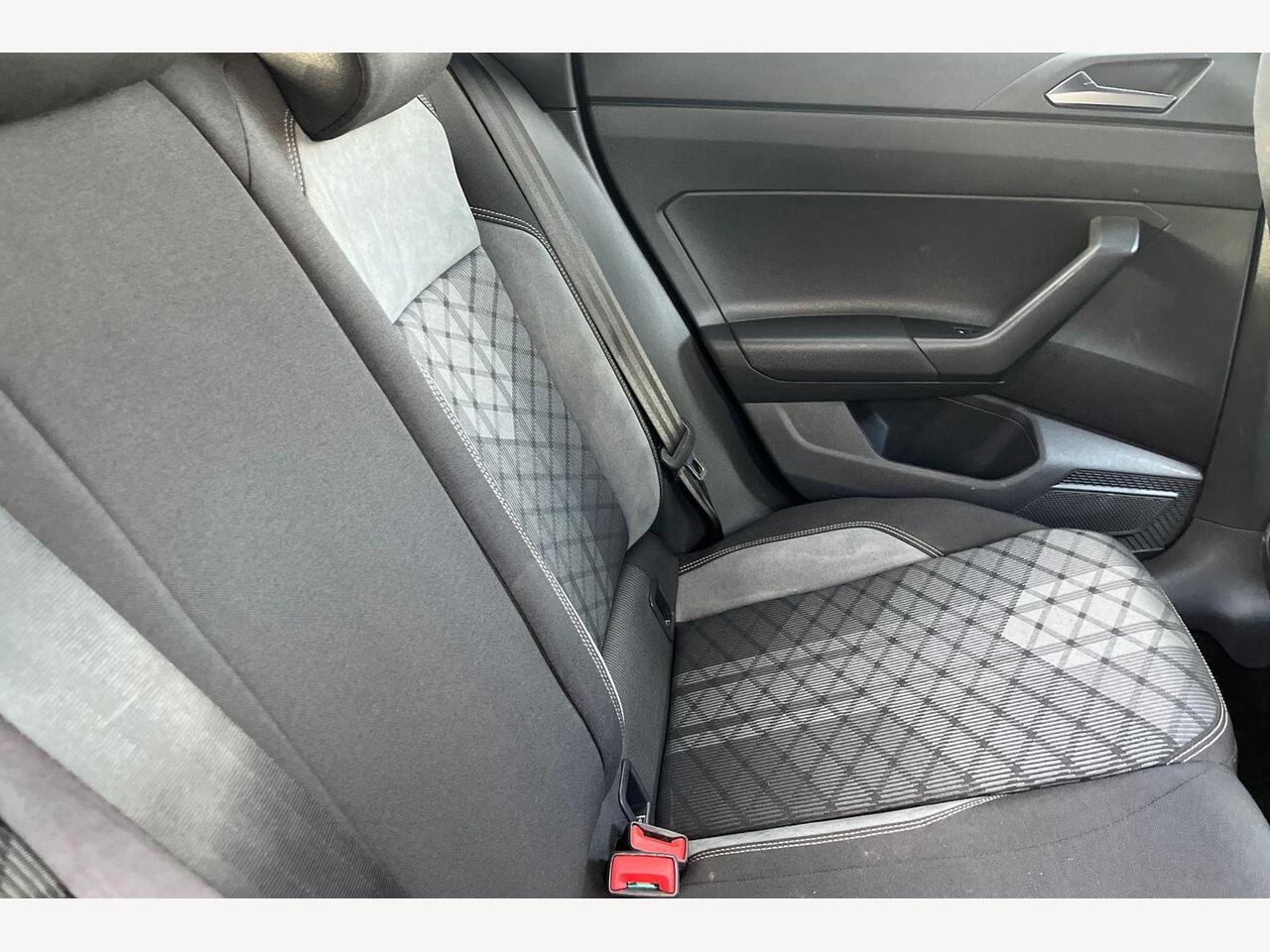 Used Volkswagen Polo 2024 for sale - 78049447: Photo 10