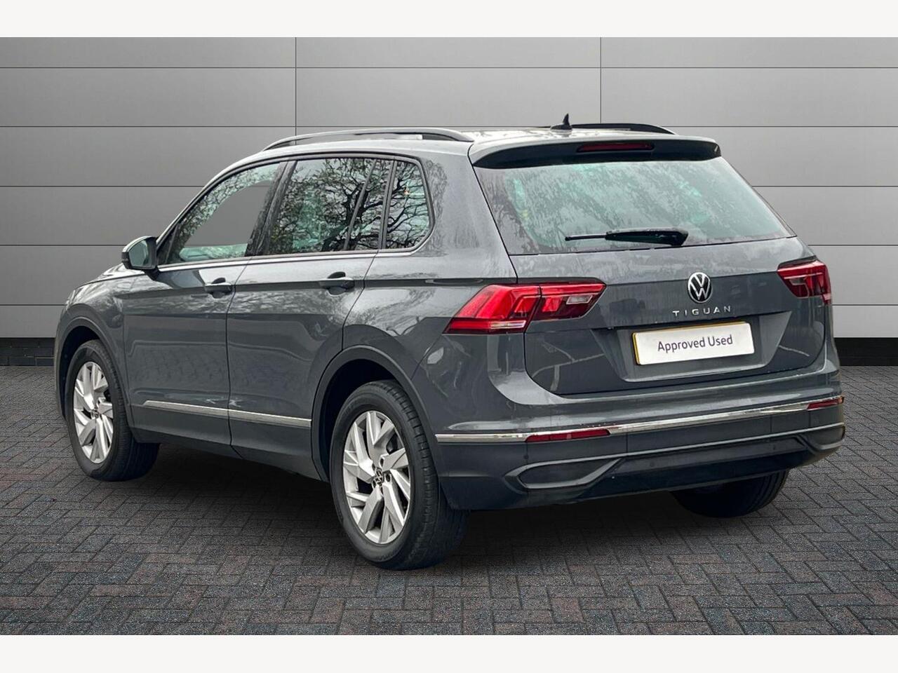 Used Volkswagen Tiguan 2022 for sale - 78158966: Photo 3