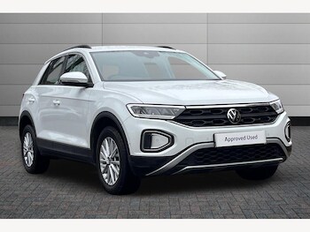 Used Volkswagen T-Roc 2022 for sale - 77110250: Photo