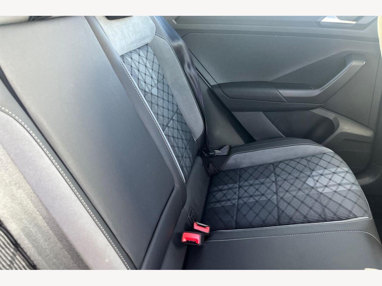 Used Volkswagen T-Roc 2022 for sale - 78049420: Photo 10
