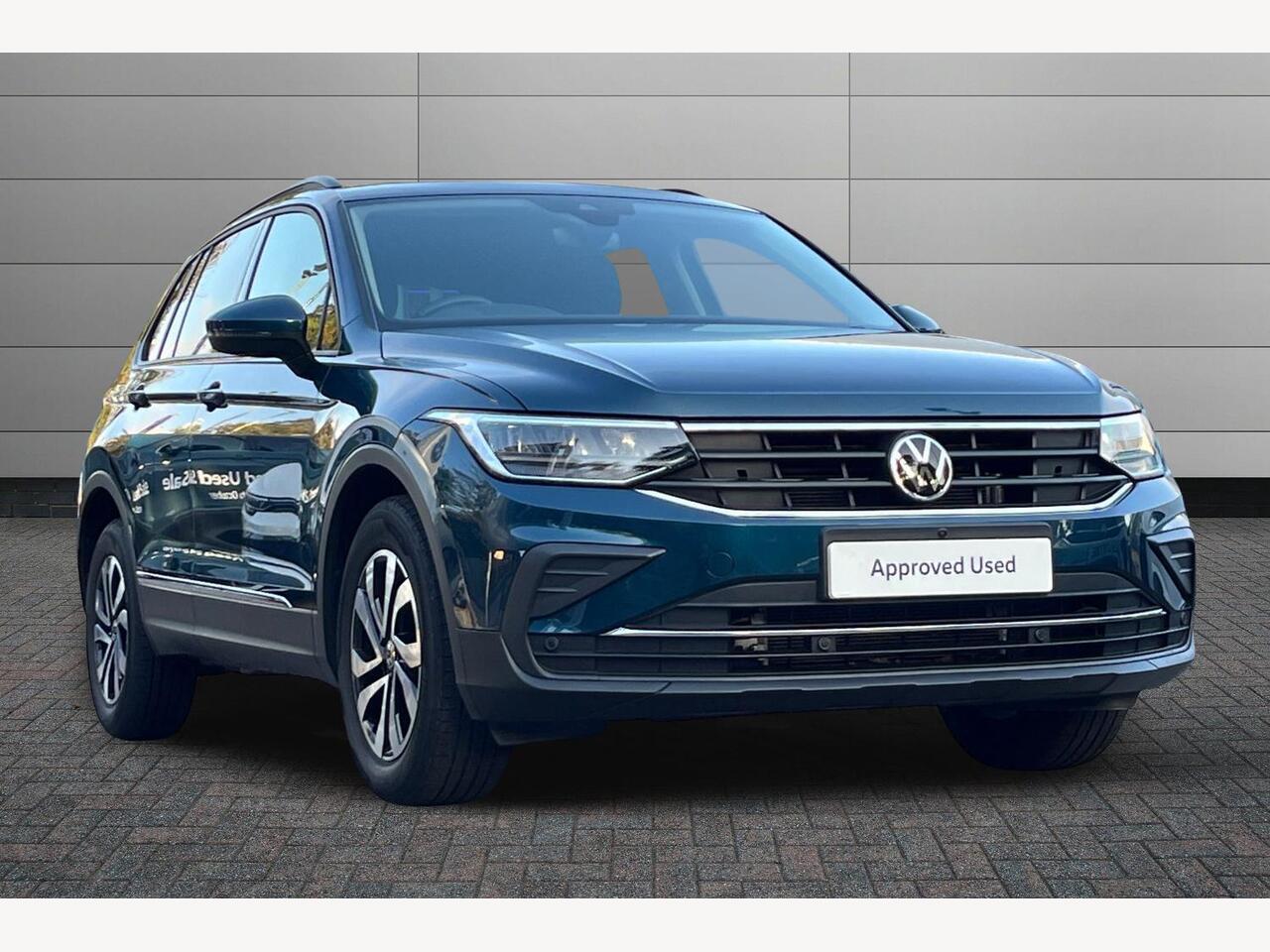 Used Volkswagen Tiguan 2021 for sale - 76681318: Photo 1