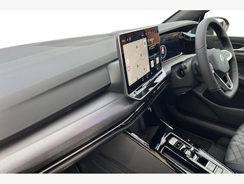 Used Volkswagen Golf 2025 for sale - 77826379: Photo