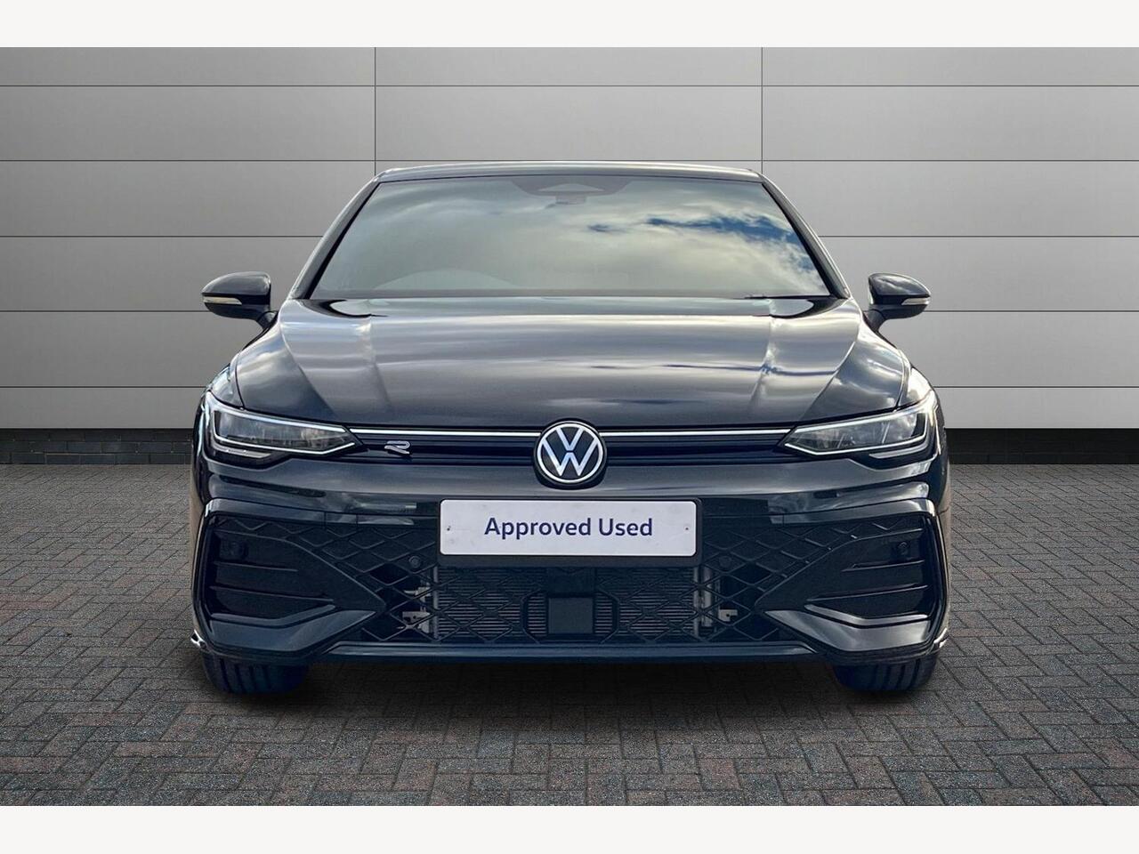 Used Volkswagen Golf 2025 for sale - 77826379: Photo 8