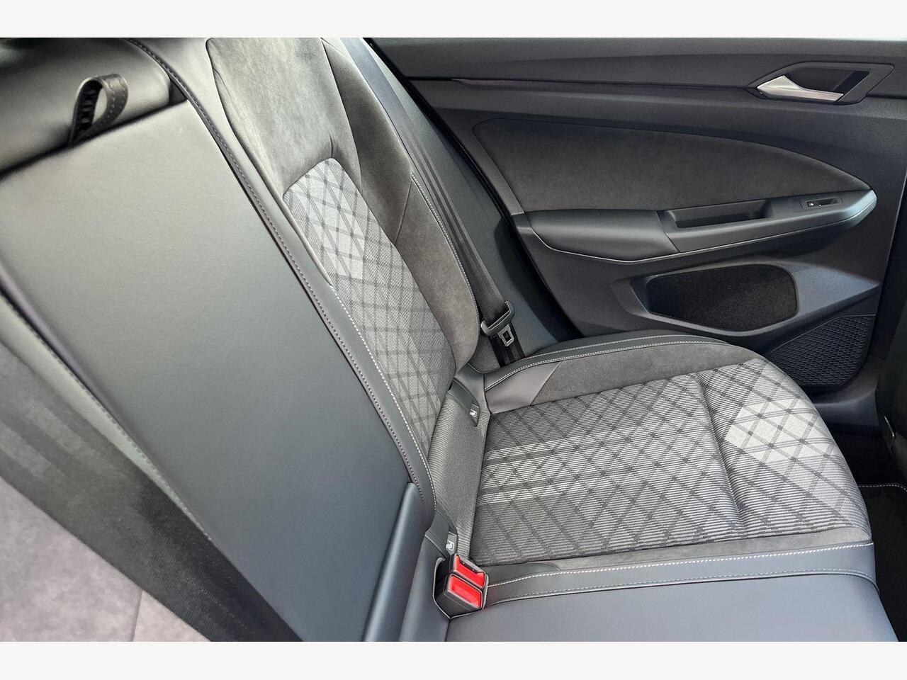 Used Volkswagen Golf 2025 for sale - 76678466: Photo 10