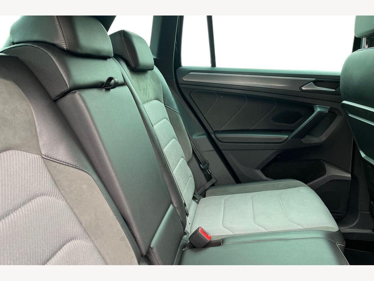 Used Volkswagen Tiguan 2019 for sale - 76703817: Photo 10