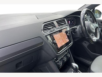 Used Volkswagen Tiguan 2019 for sale - 76703817: Photo