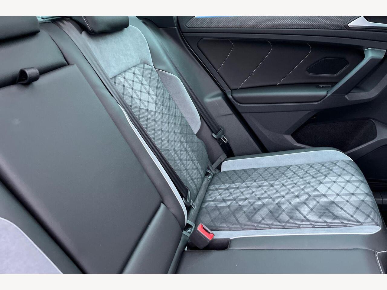 Used Volkswagen Tiguan 2023 for sale - 77552212: Photo 10