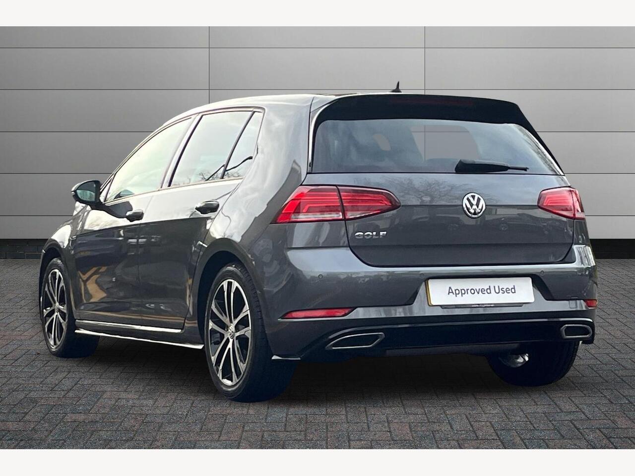 Used Volkswagen Golf 2020 for sale - 76867184: Photo 3