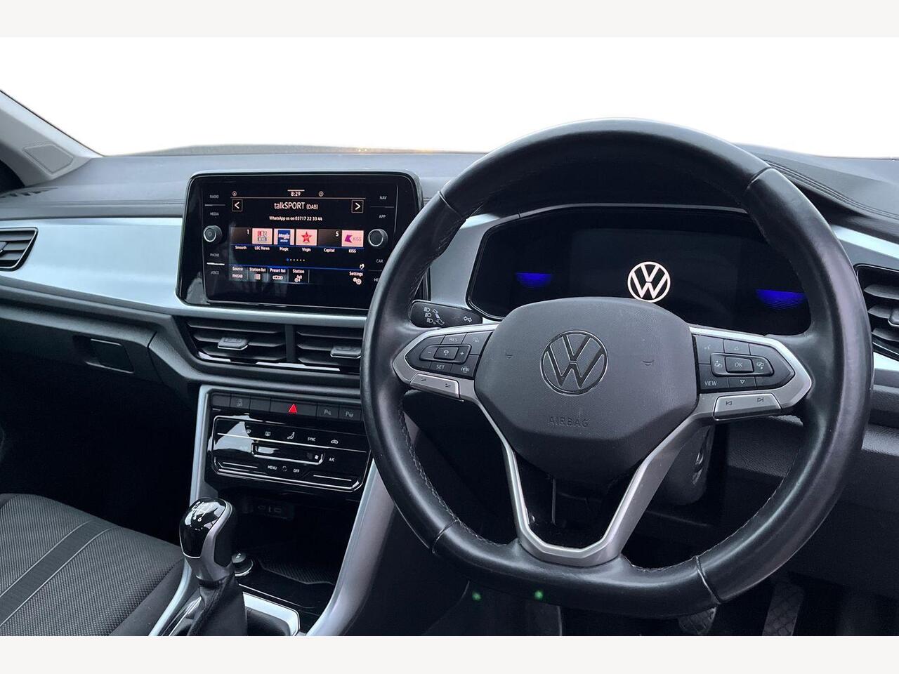 Used Volkswagen T-Roc 2022 for sale - 77231704: Photo 10