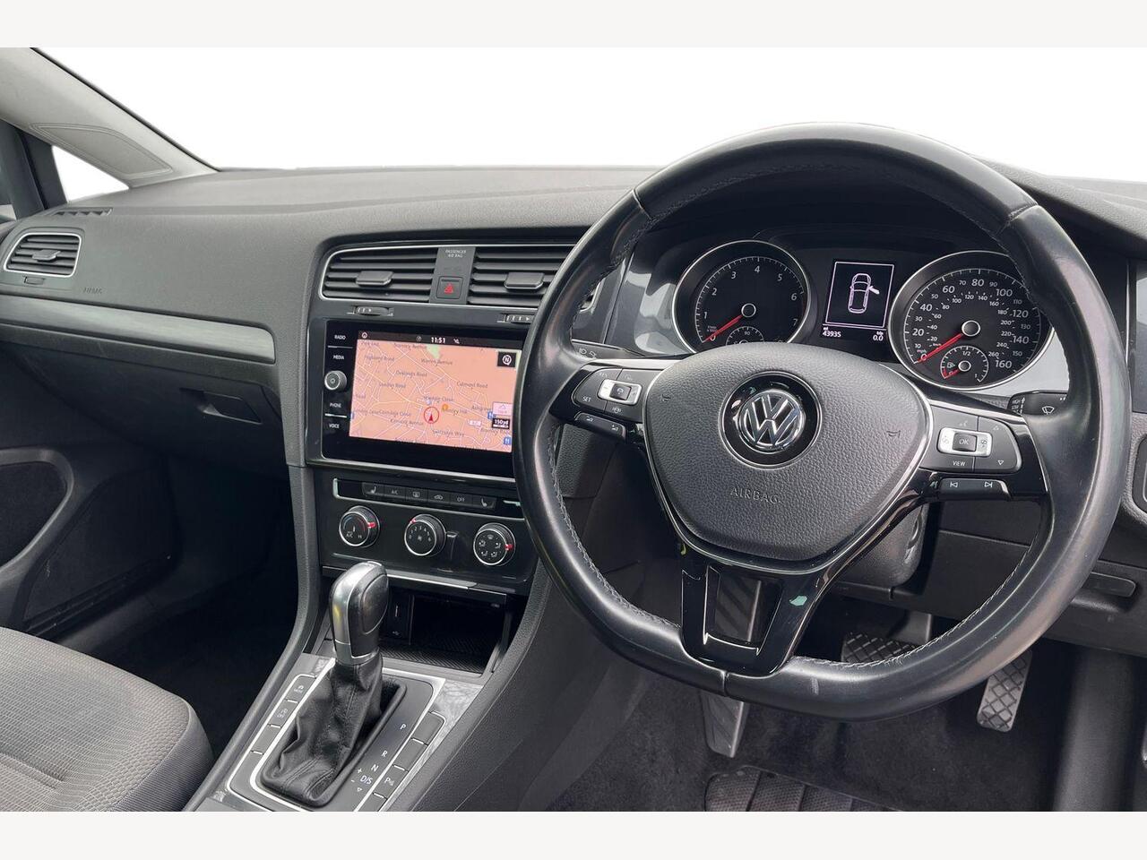 Used Volkswagen Golf 2019 for sale - 77614003: Photo 8