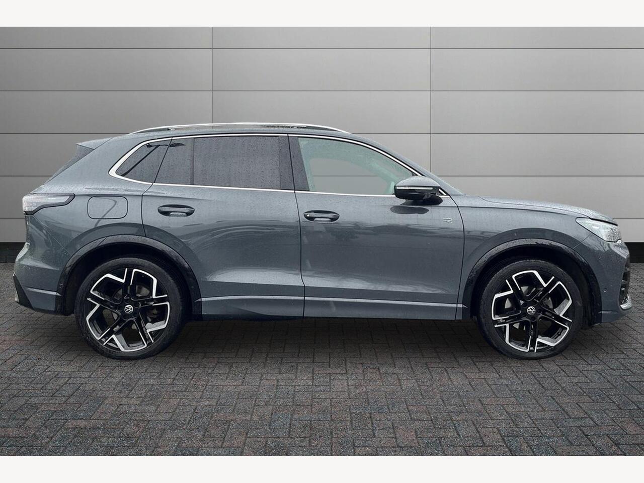 Used Volkswagen Tiguan 2024 for sale - 77231789: Photo 7