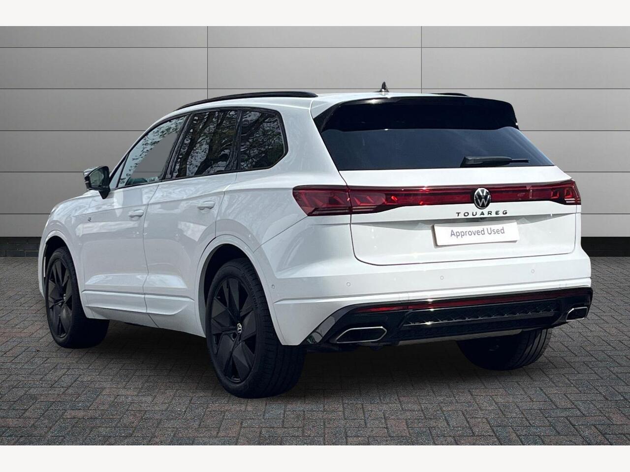 Used Volkswagen Touareg 2024 for sale - 78213810: Photo 5