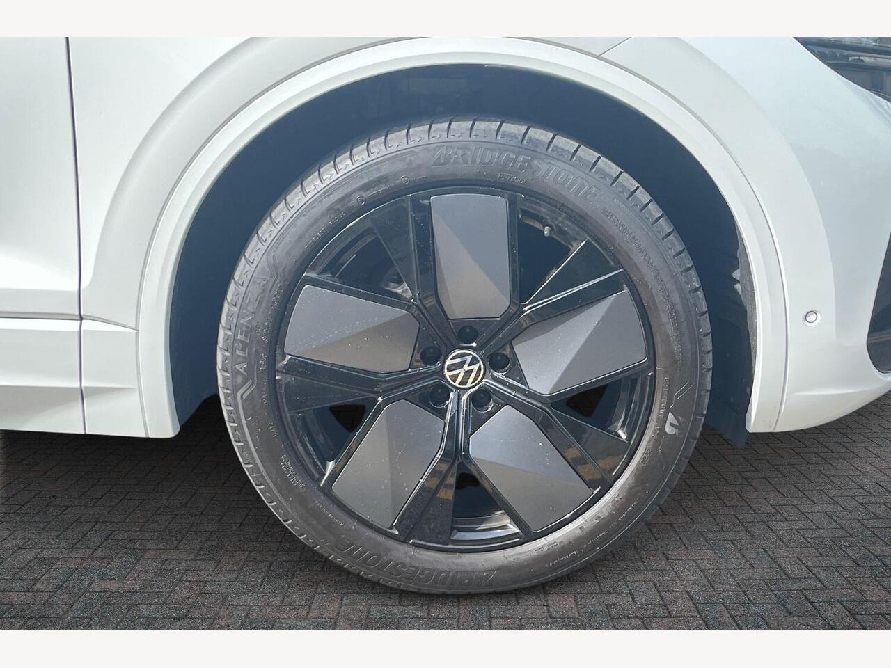 Used Volkswagen Touareg 2024 for sale - 78213810: Photo 9