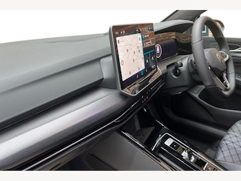 Used Volkswagen Golf 2025 for sale - 77470725: Photo