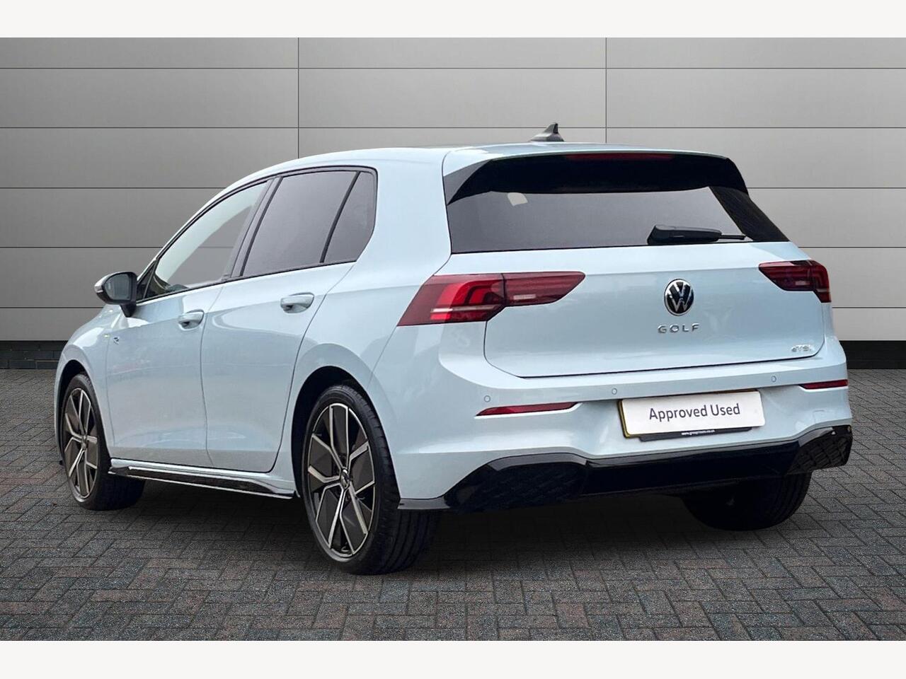 Used Volkswagen Golf 2025 for sale - 77470725: Photo 3