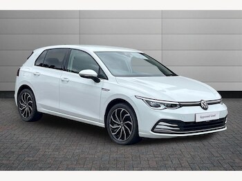 Used Volkswagen Golf 2023 for sale - 78135182: Photo