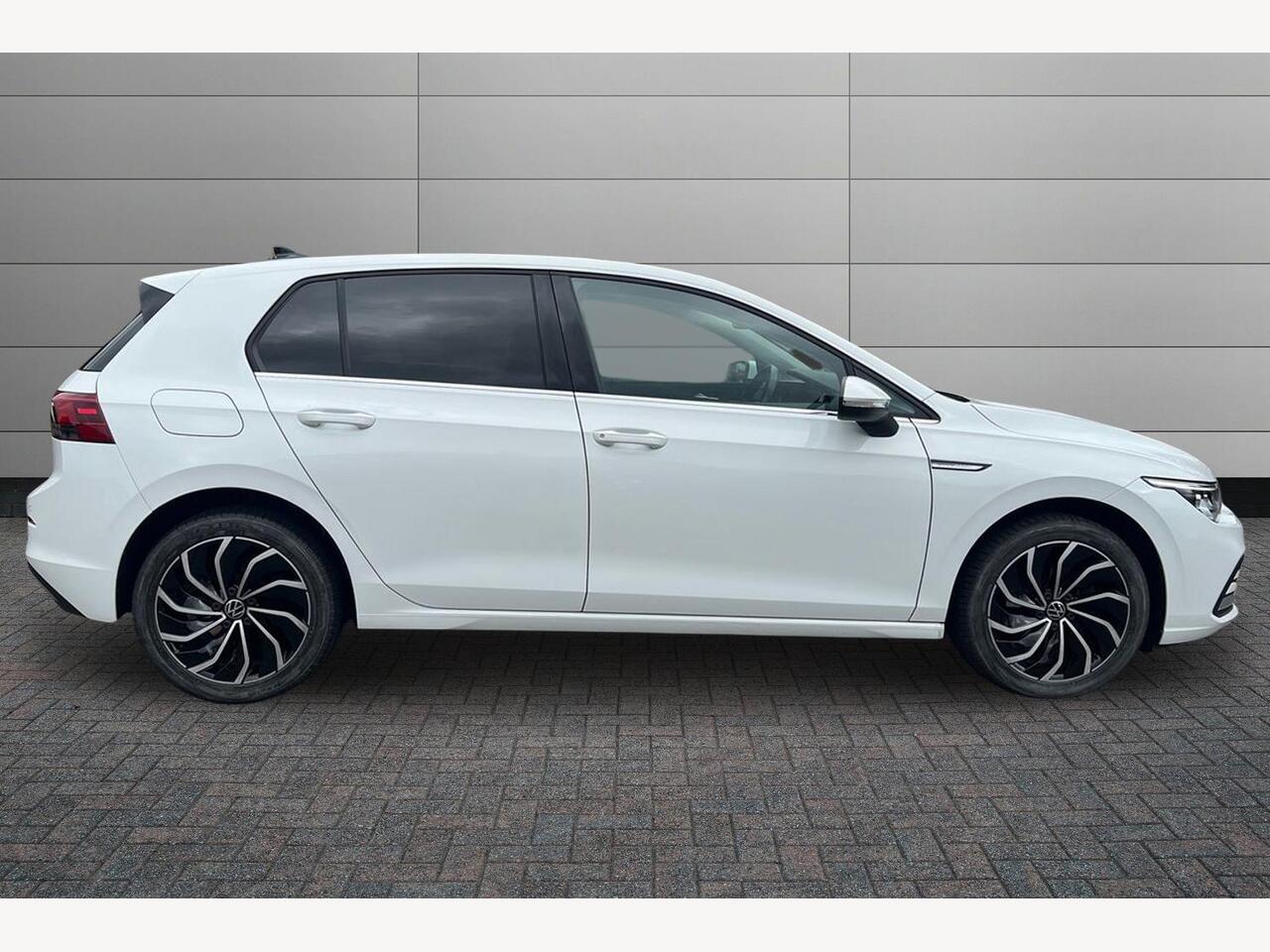 Used Volkswagen Golf 2023 for sale - 78135182: Photo 5