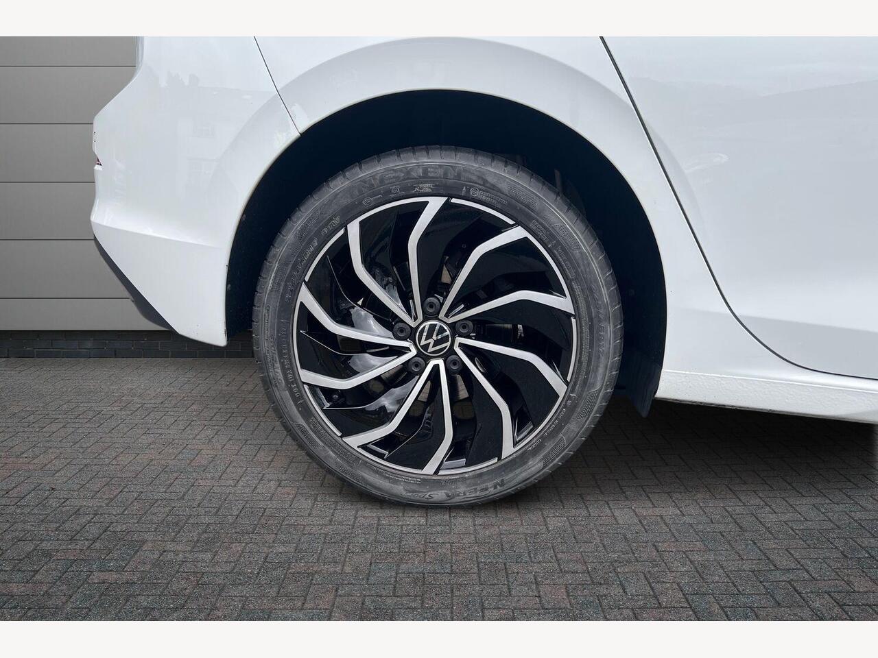 Used Volkswagen Golf 2023 for sale - 78135182: Photo 7