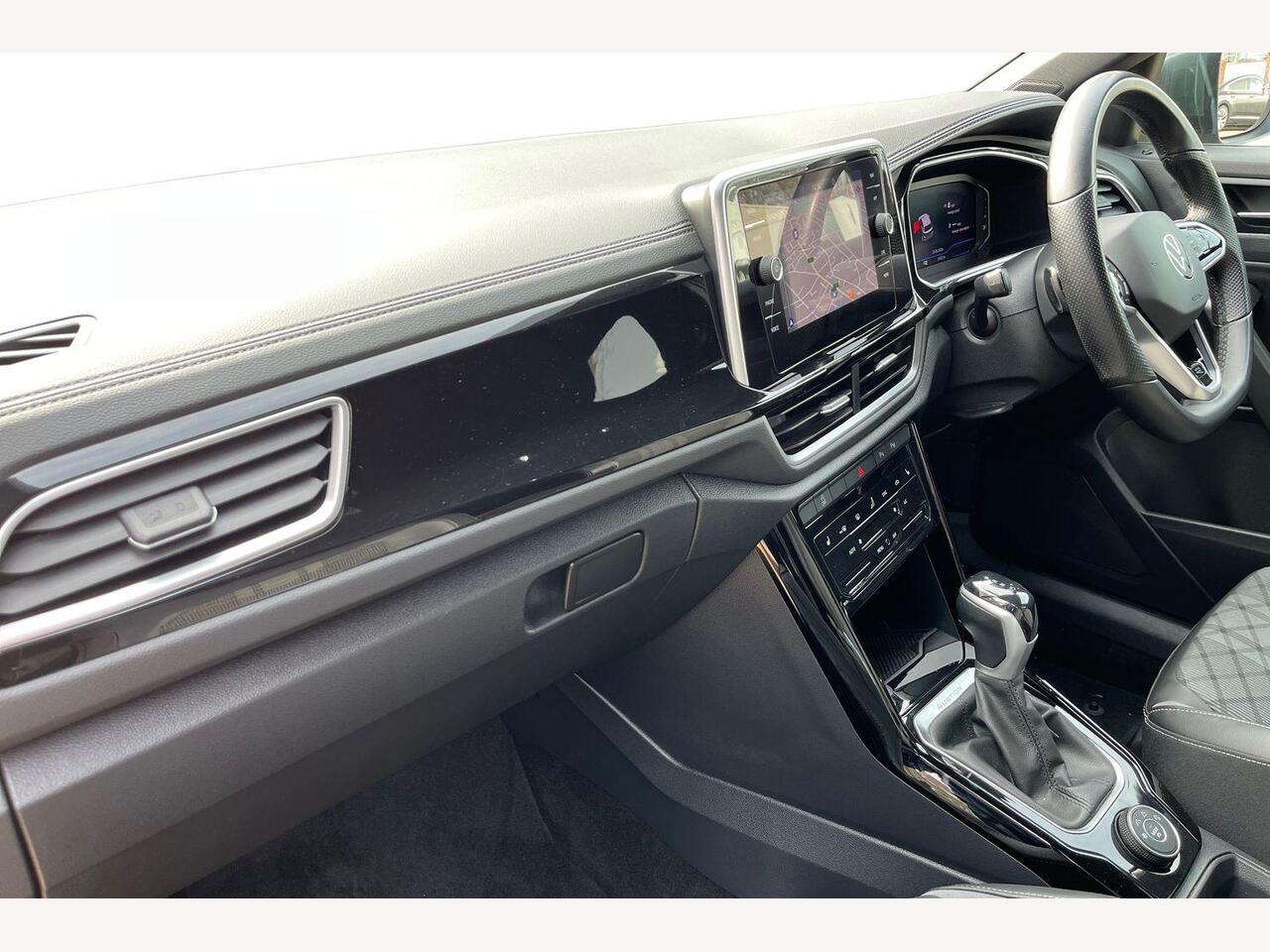 Used Volkswagen T-Roc 2022 for sale - 78021841: Photo 2