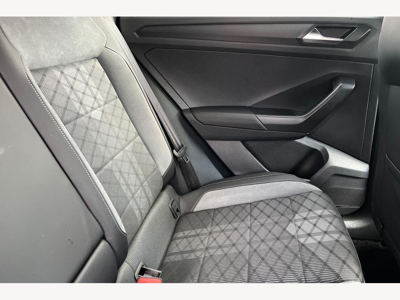 Used Volkswagen T-Roc 2025 for sale - 76703835: Photo 10