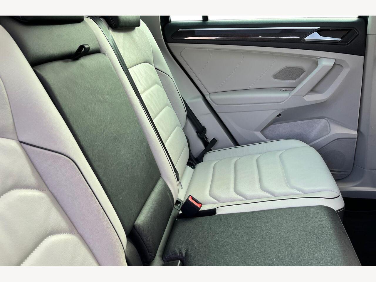 Used Volkswagen Tiguan 2023 for sale - 76676934: Photo 10