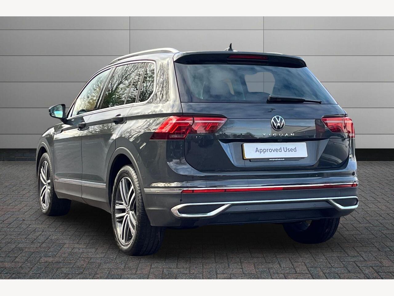Used Volkswagen Tiguan 2023 for sale - 76676934: Photo 3