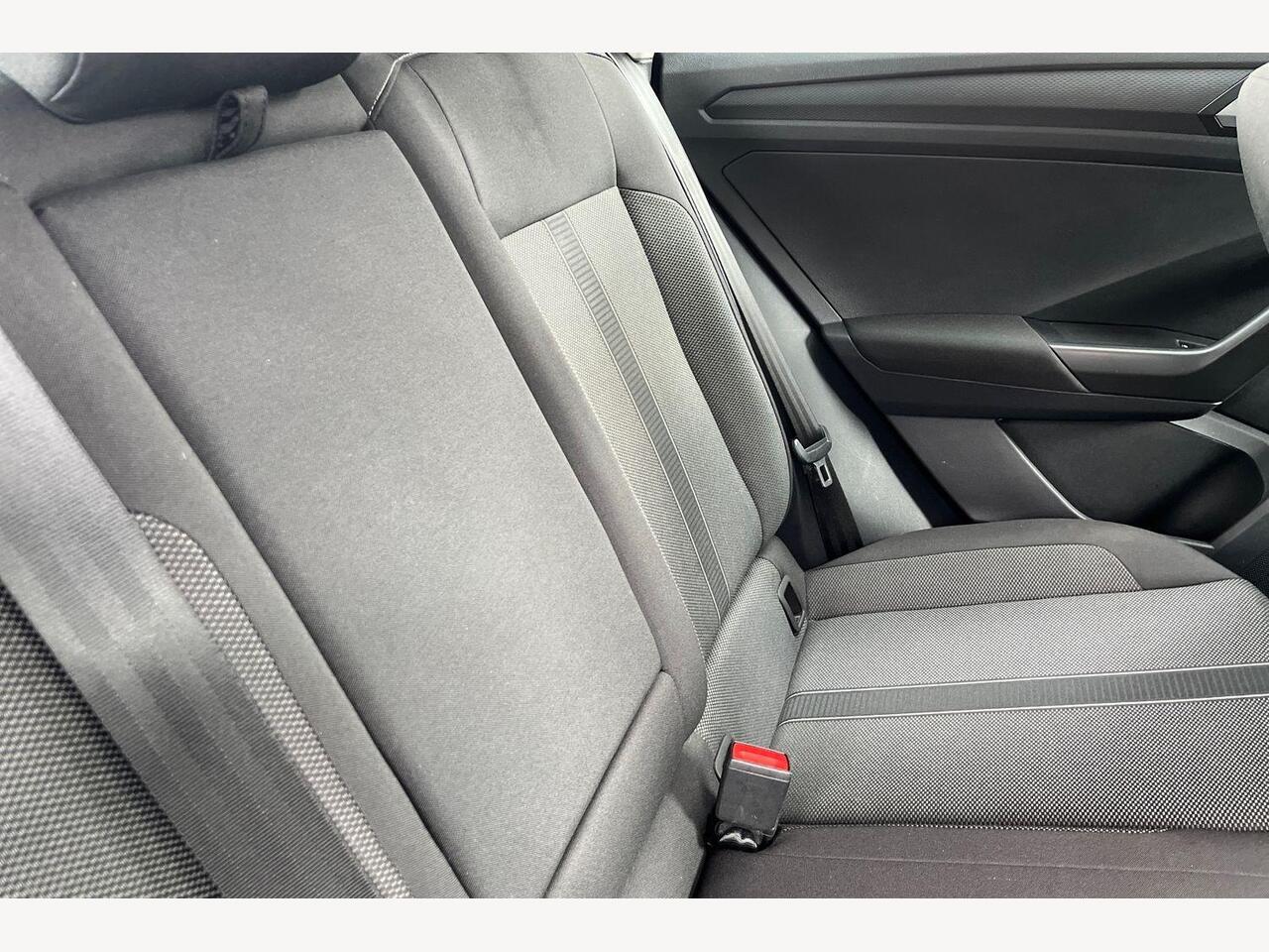 Used Volkswagen T-Roc 2023 for sale - 76772823: Photo 10