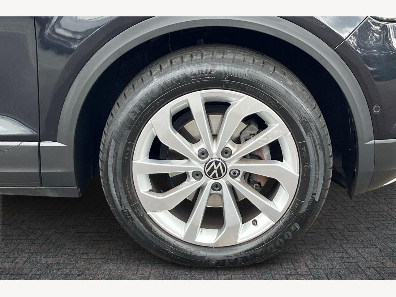 Used Volkswagen T-Roc 2023 for sale - 76772823: Photo 7