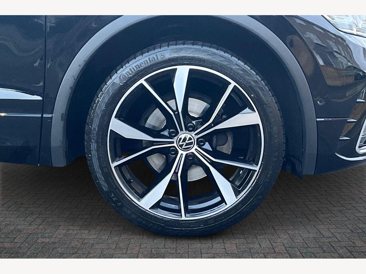 Used Volkswagen Tiguan Allspace 2023 for sale - 77075376: Photo 9