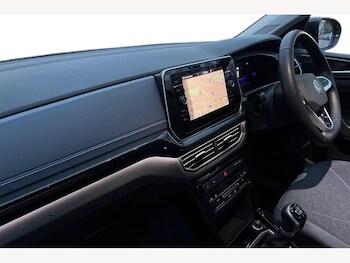 Used Volkswagen T-Cross 2024 for sale - 77307218: Photo