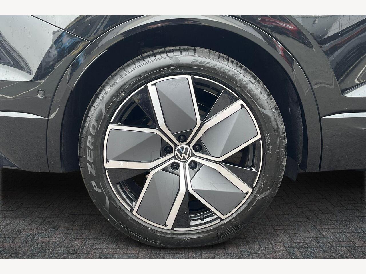 Used Volkswagen Touareg 2025 for sale - 77794953: Photo 7