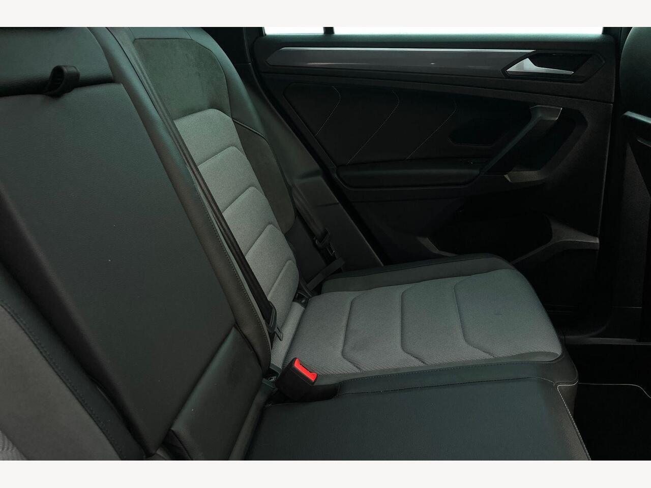 Used Volkswagen Tiguan 2020 for sale - 76772900: Photo 10