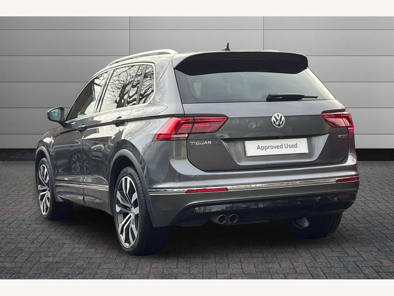Used Volkswagen Tiguan 2020 for sale - 76772900: Photo 3