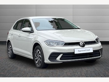 Used Volkswagen Polo 2023 for sale - 76268736: Photo