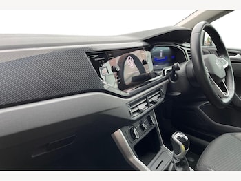 Used Volkswagen Polo 2023 for sale - 76268736: Photo