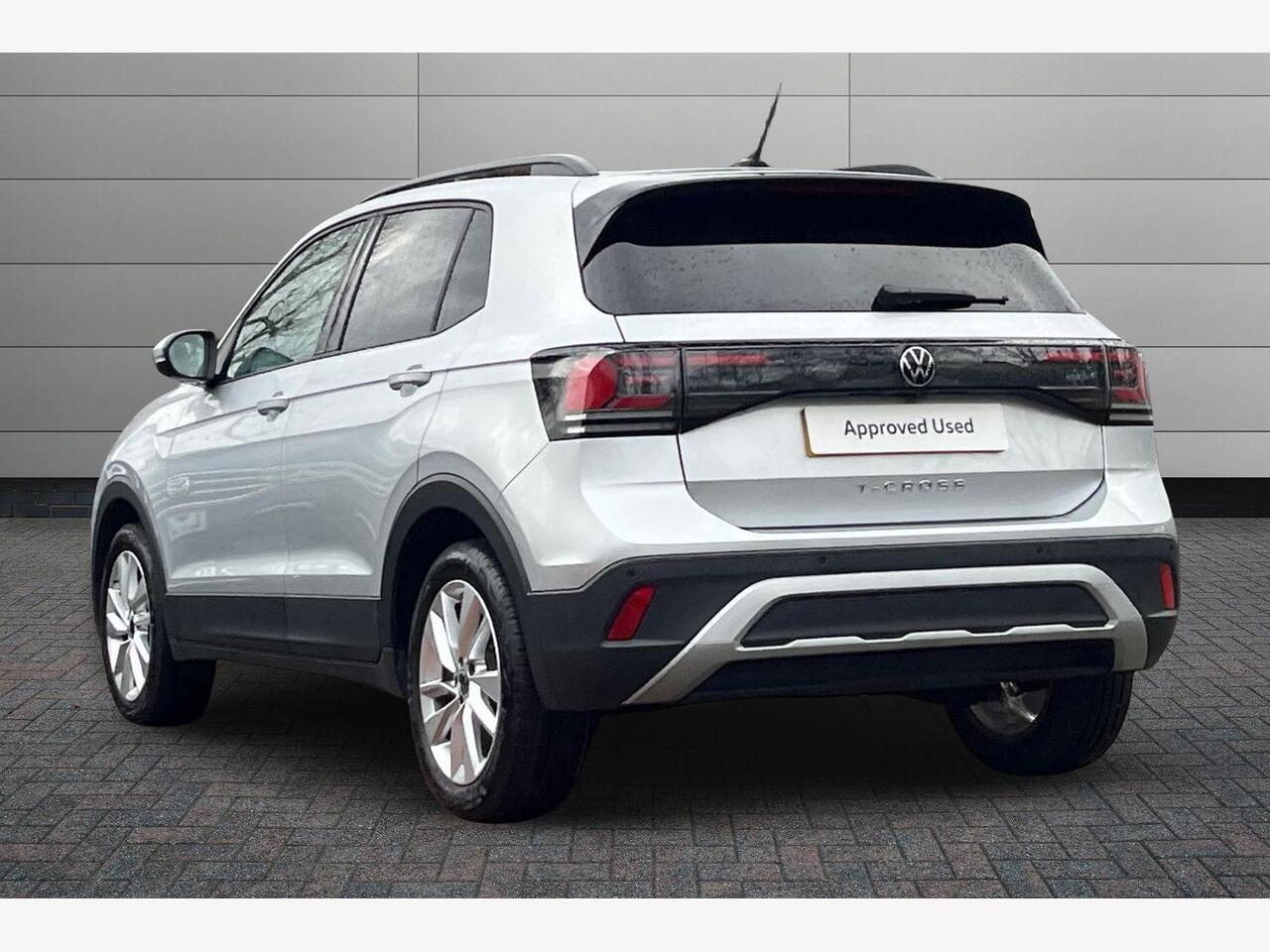 Used Volkswagen T-Cross 2024 for sale - 77346655: Photo 3