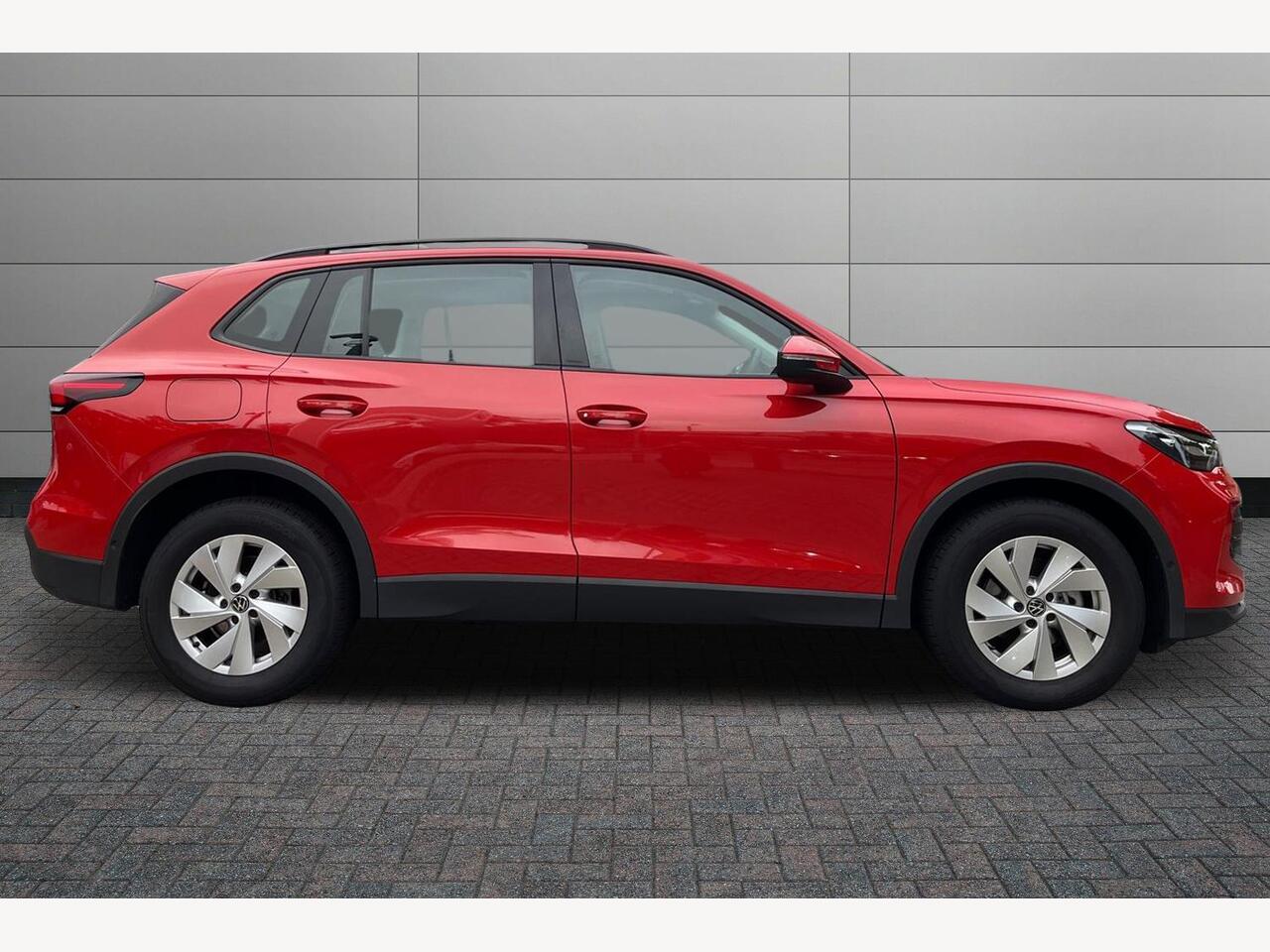 Used Volkswagen Tiguan 2024 for sale - 76676587: Photo 5