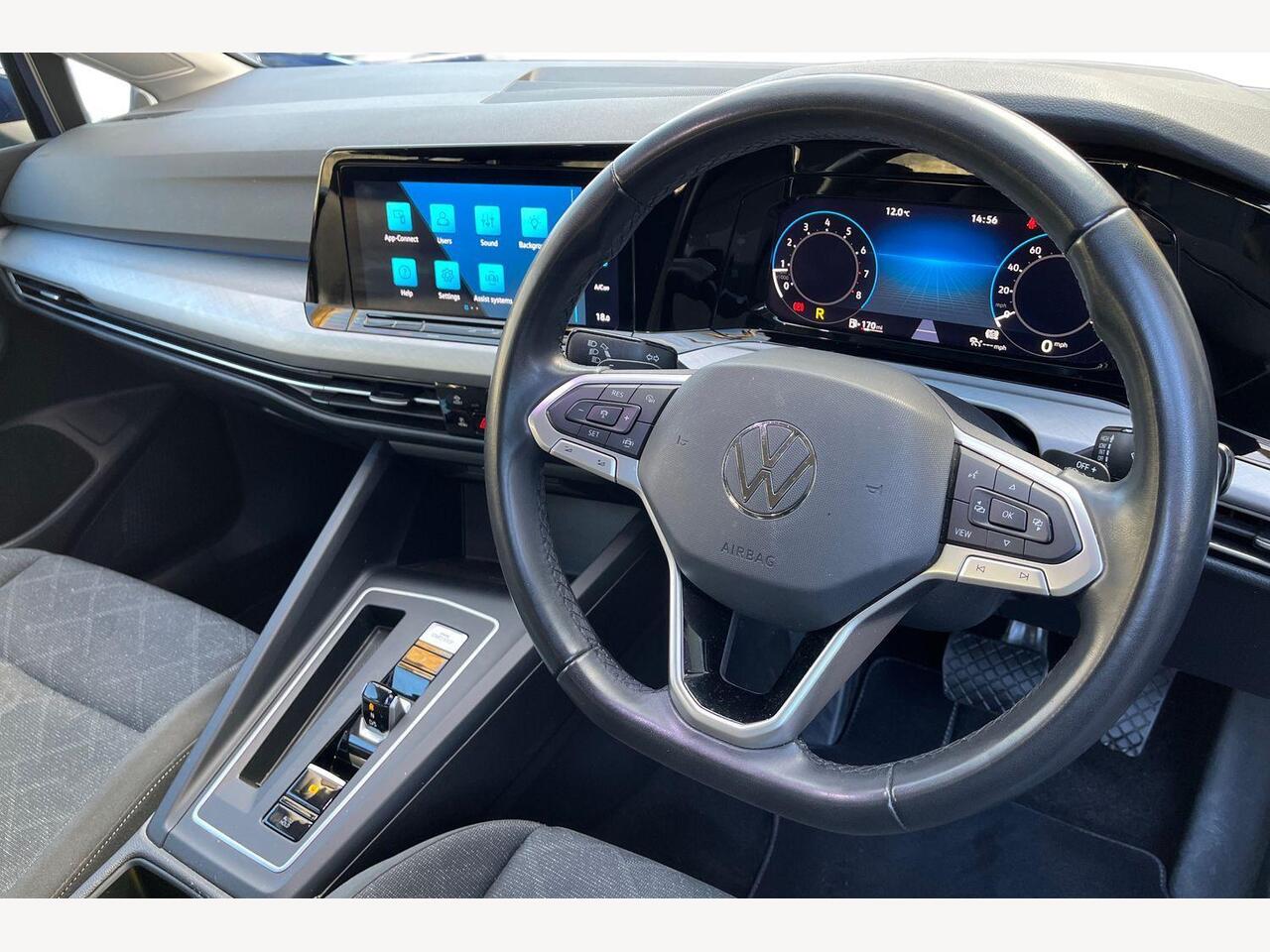 Used Volkswagen Golf 2023 for sale - 77941985: Photo 8