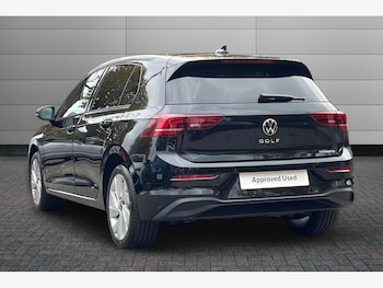 Used Volkswagen Golf 2025 for sale - 77186859: Photo