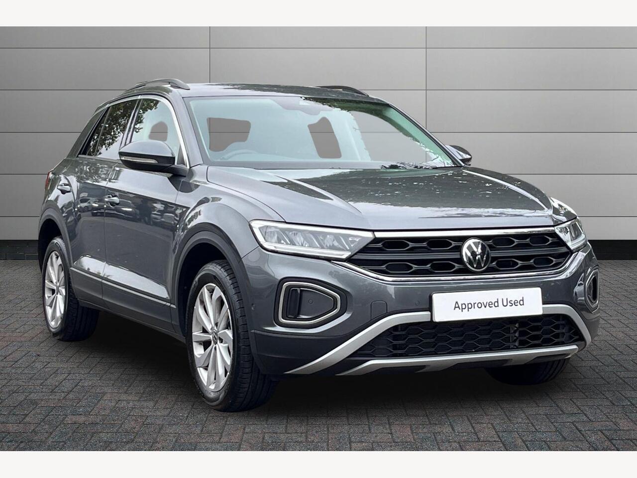 Used Volkswagen T-Roc 2025 for sale - 76679719: Photo 1