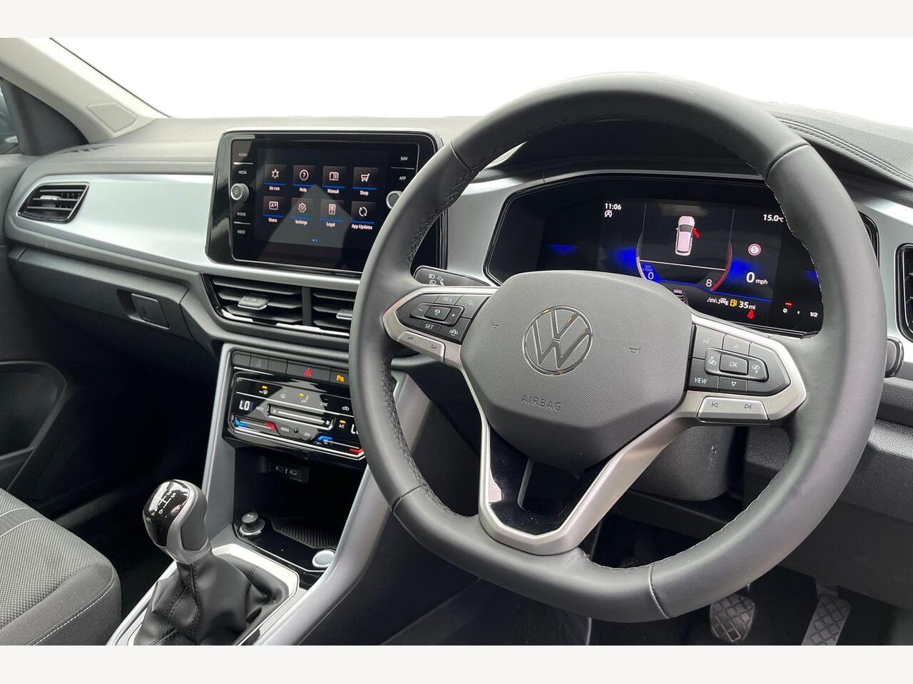 Used Volkswagen T-Roc 2025 for sale - 76679719: Photo 8