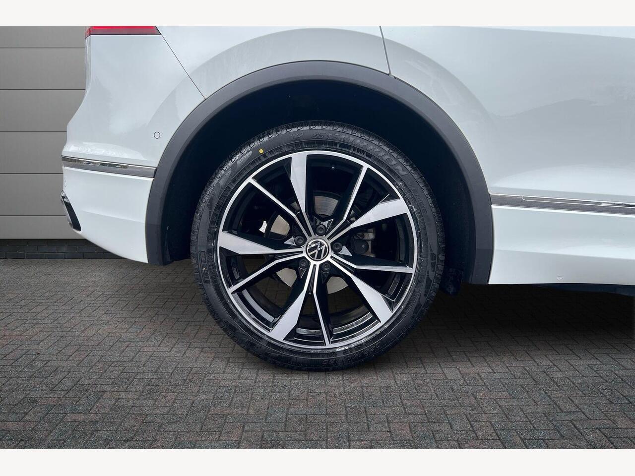 Used Volkswagen Tiguan 2023 for sale - 78135159: Photo 7