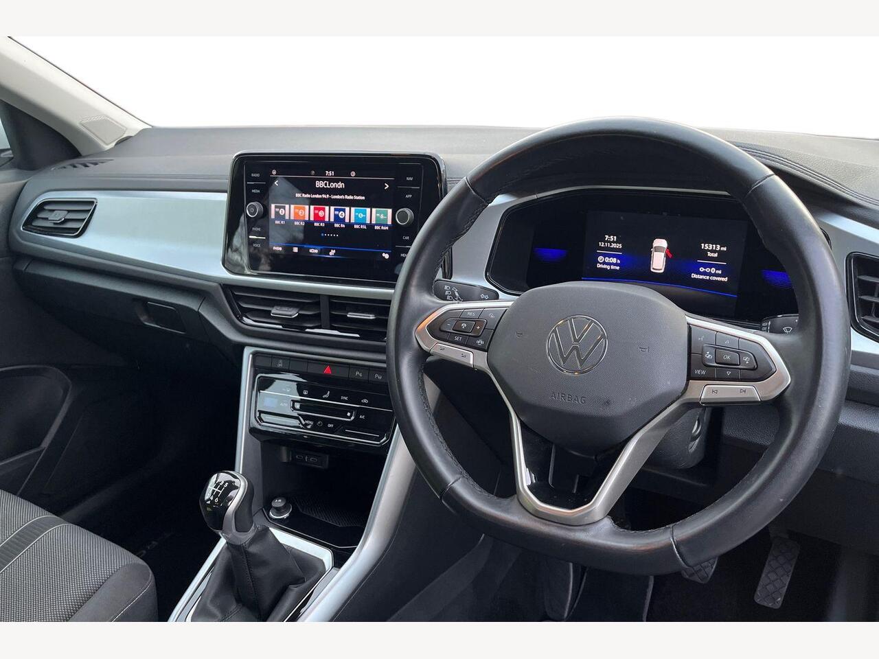 Used Volkswagen T-Roc 2022 for sale - 76674439: Photo 8