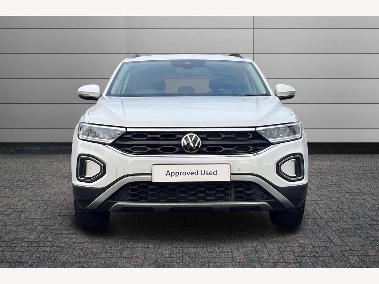 Used Volkswagen T-Roc 2022 for sale - 76674439: Photo 9